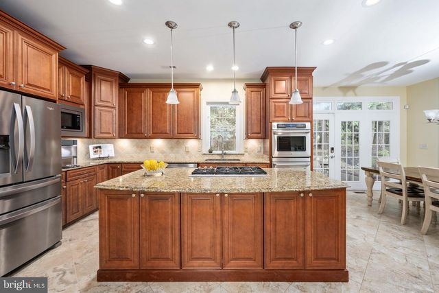 1 TINDER CT, Stafford, VA 22554