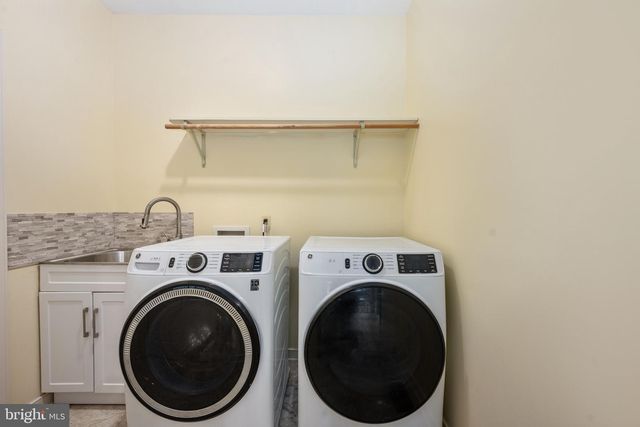 1 TINDER CT, Stafford, VA 22554