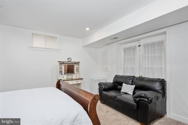 1 TINDER CT, Stafford, VA 22554