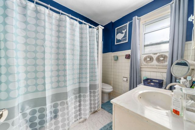755 Euclaire Avenue, Columbus, OH 43209