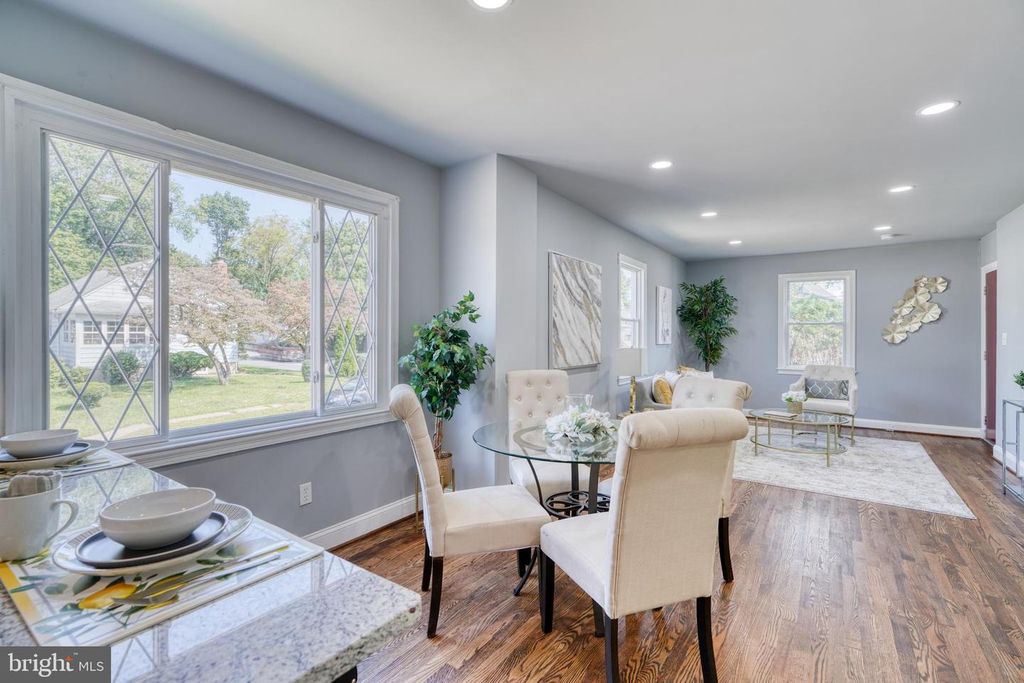 Image 10 of property listing at 4906 GRINDON AVE, Baltimore, MD 21214