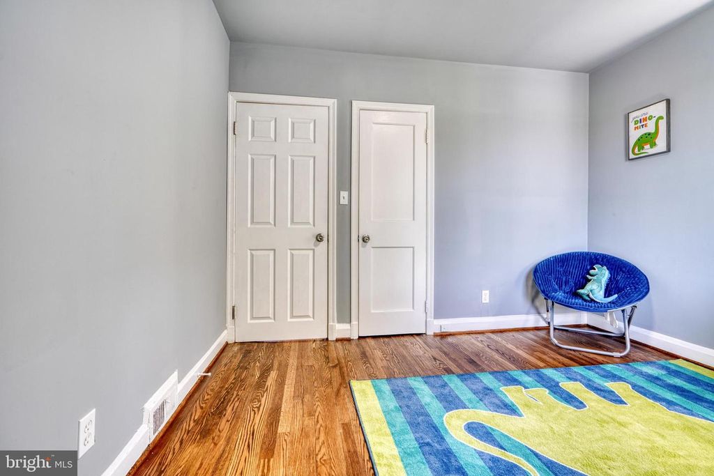 Image 26 of property listing at 4906 GRINDON AVE, Baltimore, MD 21214