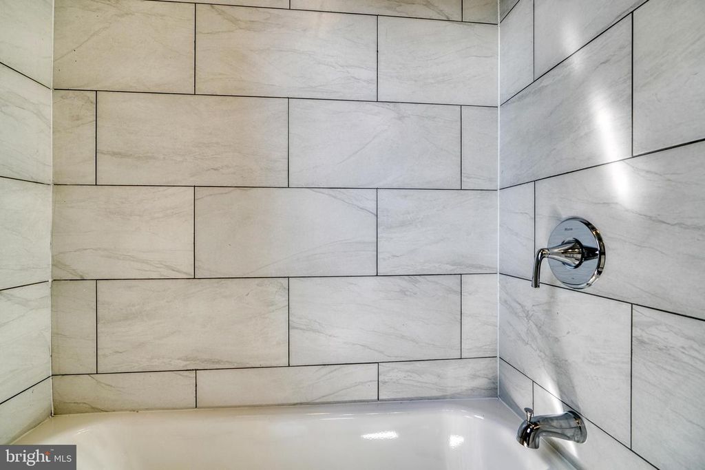 Image 31 of property listing at 4906 GRINDON AVE, Baltimore, MD 21214