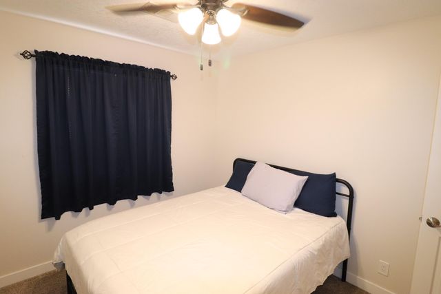 7043 Clark Hills Drive NE, Rio Rancho, NM 87144