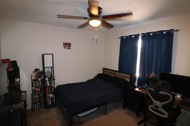 7043 Clark Hills Drive NE, Rio Rancho, NM 87144