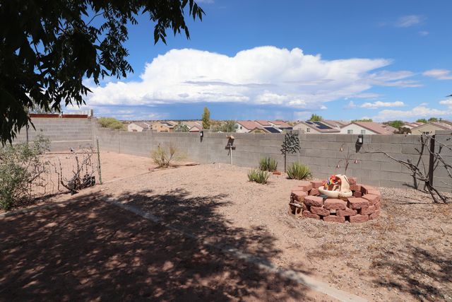 7043 Clark Hills Drive NE, Rio Rancho, NM 87144