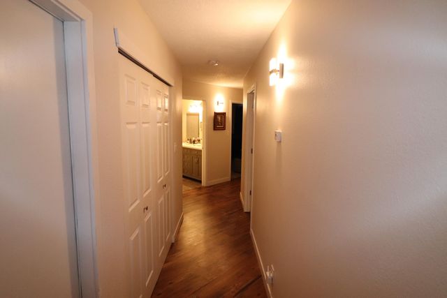 7043 Clark Hills Drive NE, Rio Rancho, NM 87144
