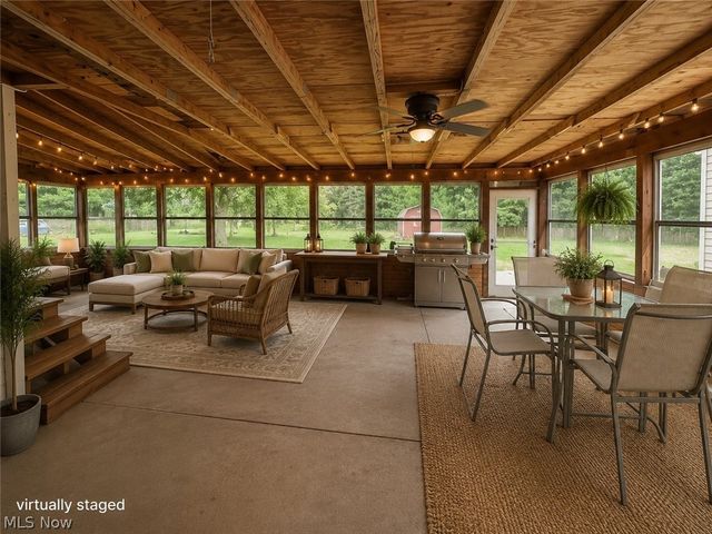 102 W Howe Road, Tallmadge, OH 44278