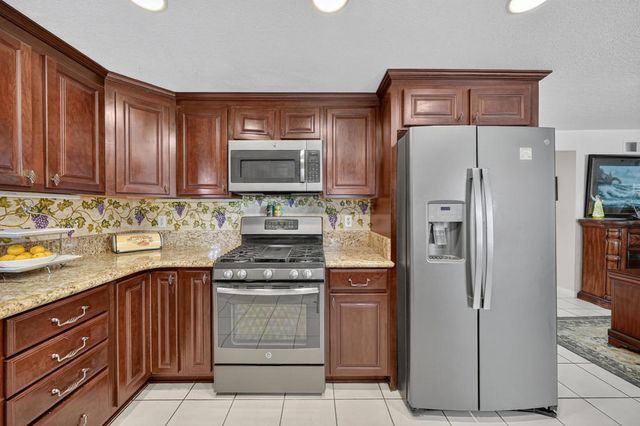 22710 E Main Street, Grand Terrace, CA 92313