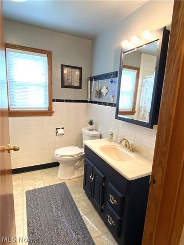 575 East Street, East Palestine, OH 44413