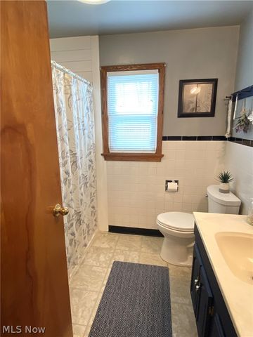 575 East Street, East Palestine, OH 44413