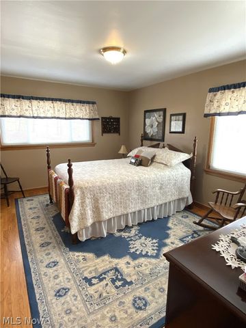 575 East Street, East Palestine, OH 44413