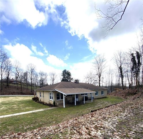 575 East Street, East Palestine, OH 44413