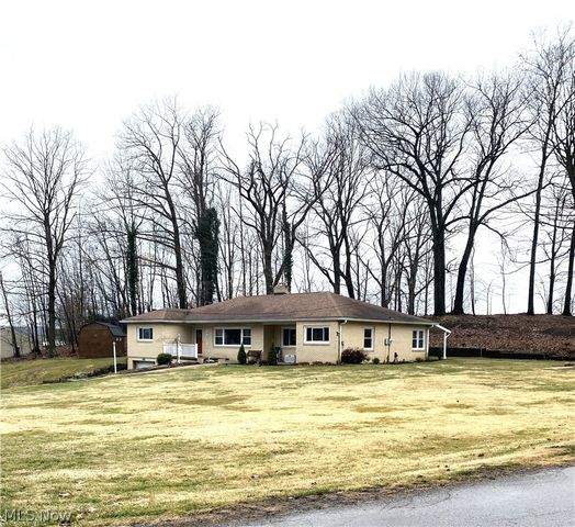 575 East Street, East Palestine, OH 44413