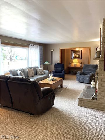 575 East Street, East Palestine, OH 44413