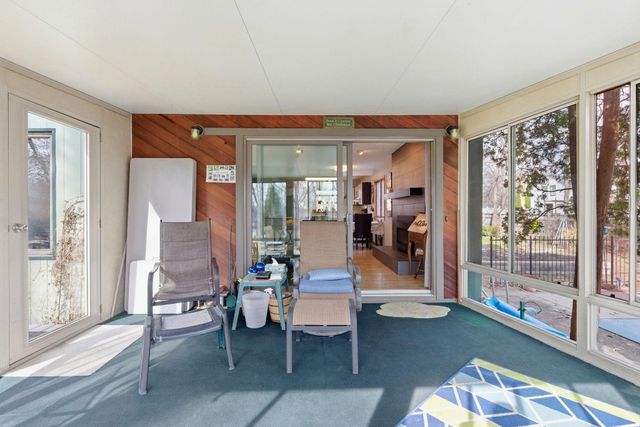 2468 Hamline Avenue N, Roseville, MN 55113