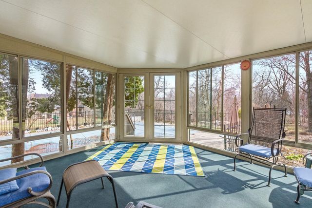 2468 Hamline Avenue N, Roseville, MN 55113