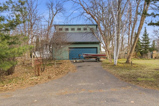 2468 Hamline Avenue N, Roseville, MN 55113