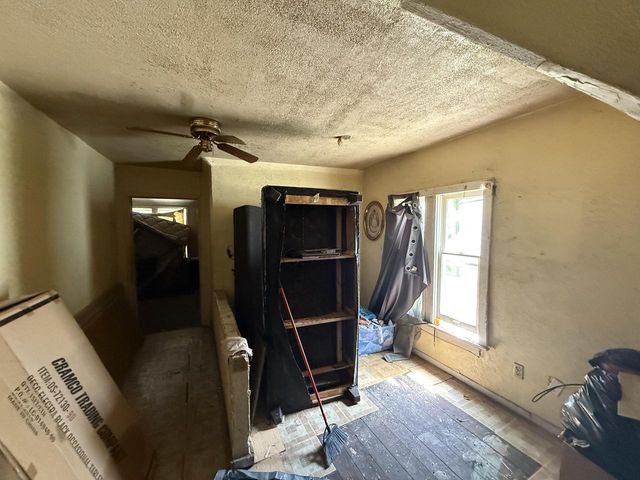 2527 W Monroe STREET, Milwaukee, WI 53206