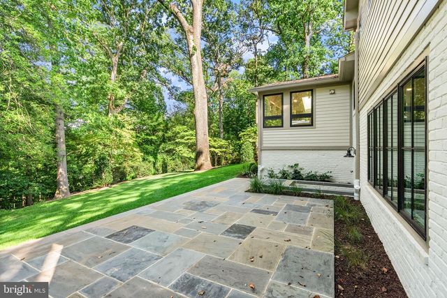 3667 N HARRISON ST, Arlington, VA 22207