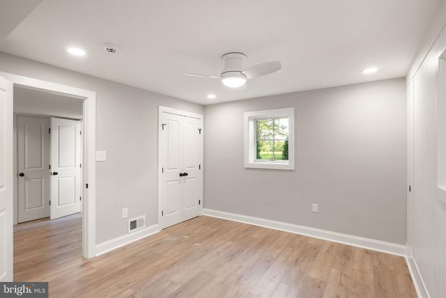 3667 N HARRISON ST, Arlington, VA 22207