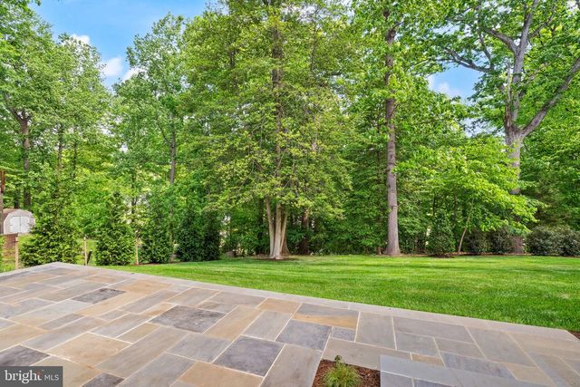3667 N HARRISON ST, Arlington, VA 22207