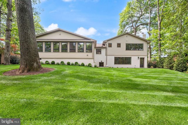 3667 N HARRISON ST, Arlington, VA 22207