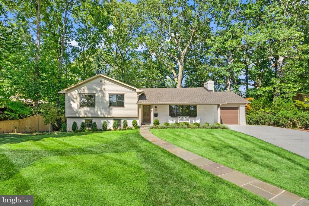 3667 N HARRISON ST, Arlington, VA 22207
