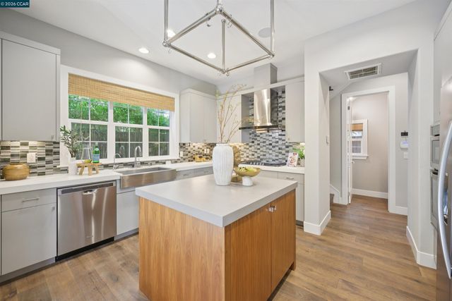 5162 Rowan Dr., San Ramon, CA 94582