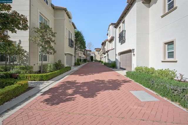 5162 Rowan Dr., San Ramon, CA 94582