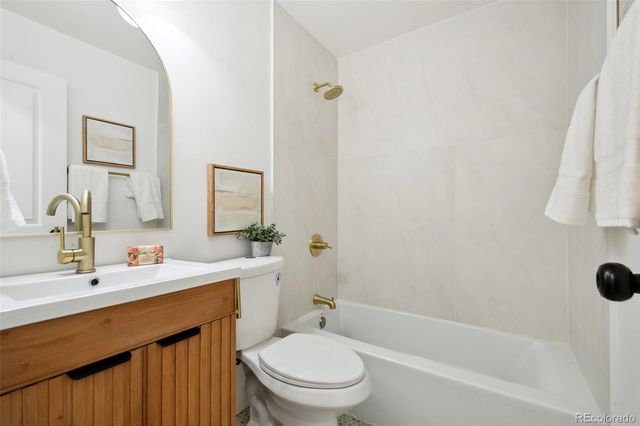 6650 W 46th Place, Wheat Ridge, CO 80033