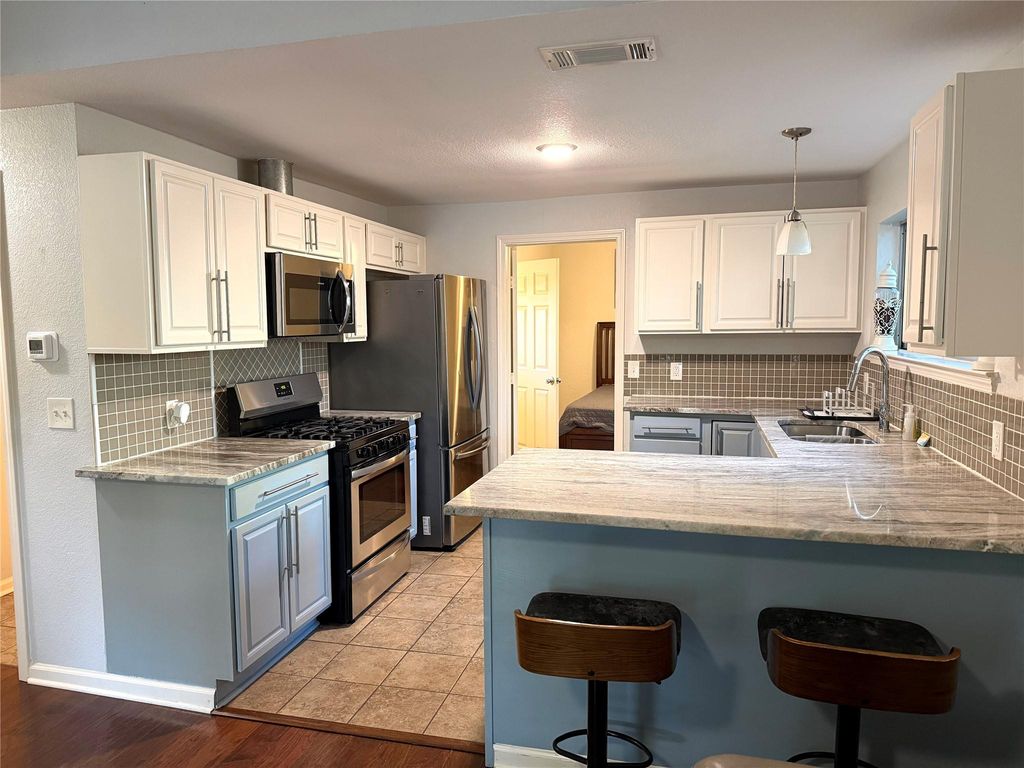 3616 Munson ST, Austin, TX 78721