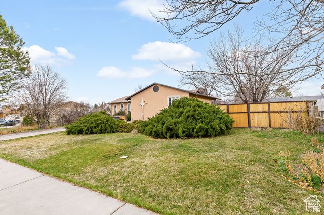 669 W OGDEN DR, Richfield, UT 84701