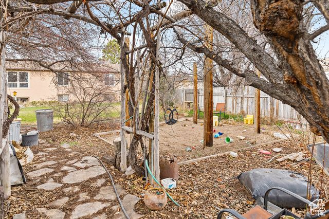 669 W OGDEN DR, Richfield, UT 84701