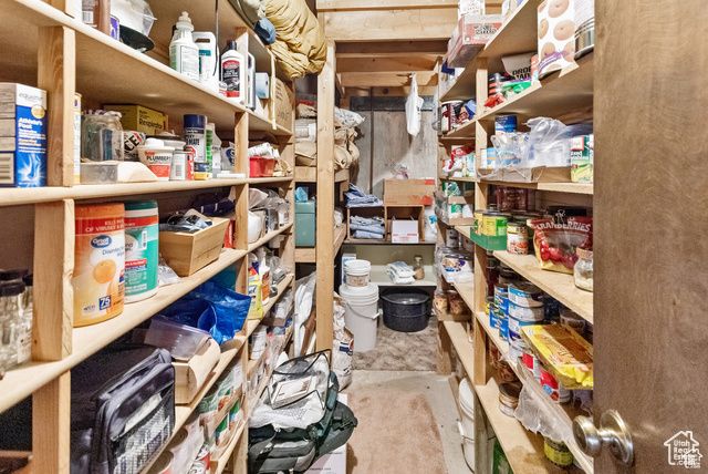 669 W OGDEN DR, Richfield, UT 84701