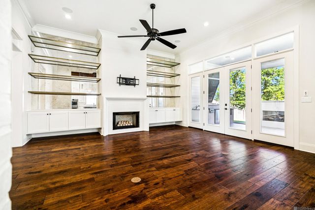 11205 Preservation Way, Saint George, LA 70810