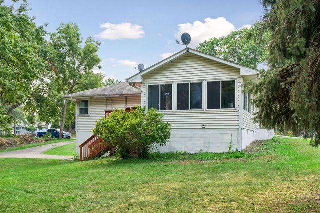 9235 Queen Avenue S, Bloomington, MN 55431