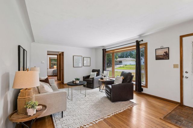 9235 Queen Avenue S, Bloomington, MN 55431