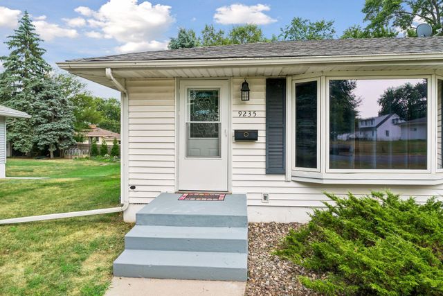 9235 Queen Avenue S, Bloomington, MN 55431