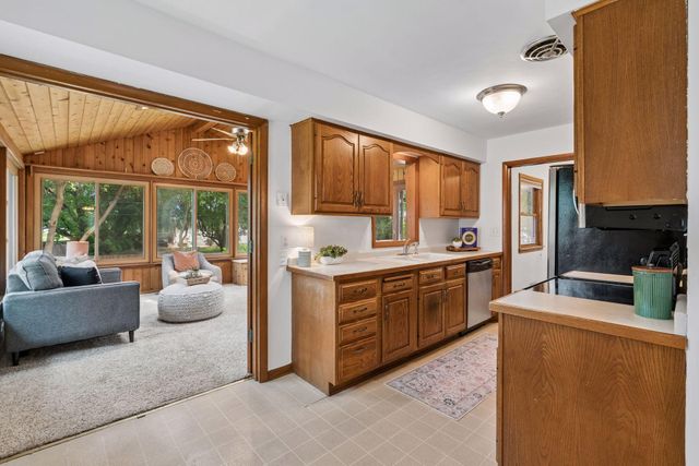 9235 Queen Avenue S, Bloomington, MN 55431