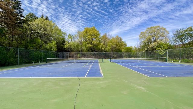 7500 Cahill Road 304C, Edina, MN 55439