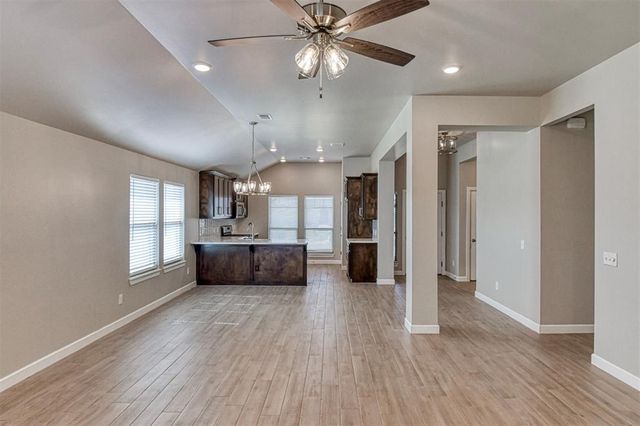 517 Elena Drive, Blanchard, OK 73010