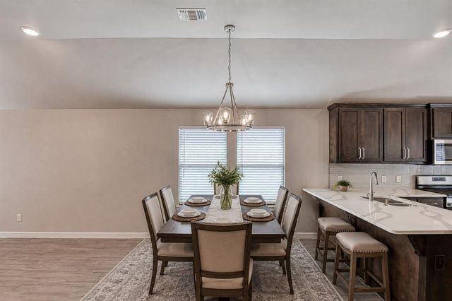 517 Elena Drive, Blanchard, OK 73010