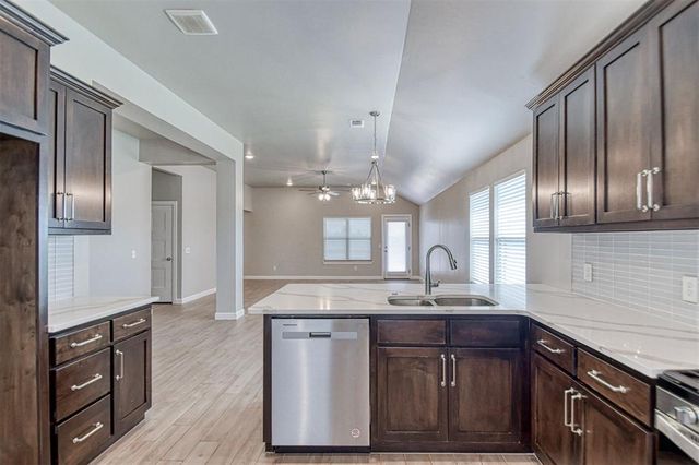517 Elena Drive, Blanchard, OK 73010