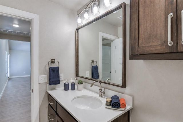 517 Elena Drive, Blanchard, OK 73010