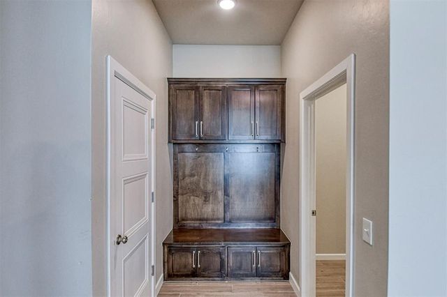 517 Elena Drive, Blanchard, OK 73010