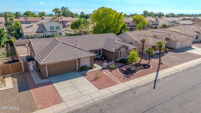 7569 W MAUI Lane, Peoria, AZ 85381
