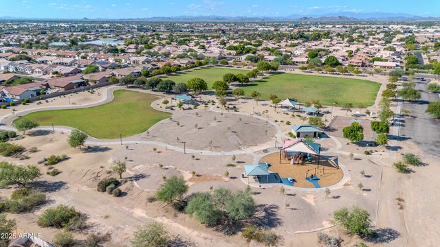 7569 W MAUI Lane, Peoria, AZ 85381