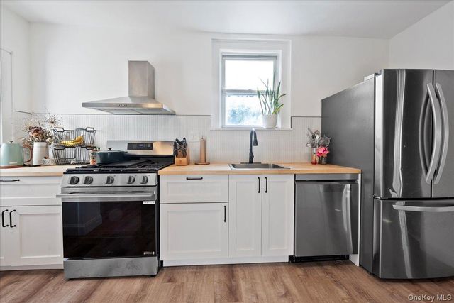 22 Palmer Avenue, Mount Vernon, NY 10552