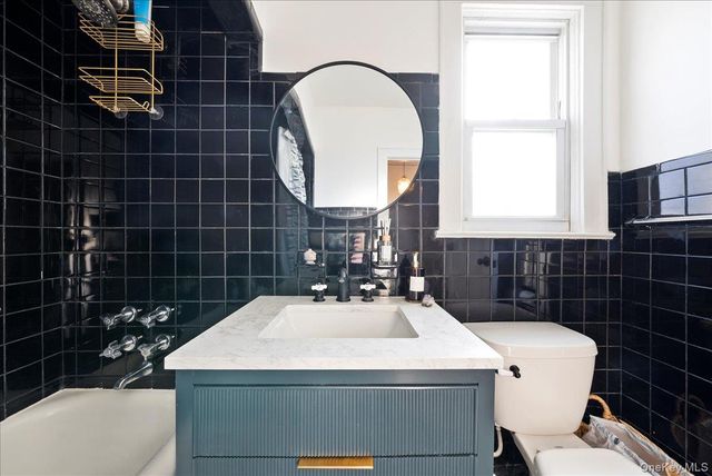 22 Palmer Avenue, Mount Vernon, NY 10552